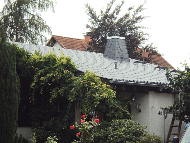 Dachreinigung und Dachbeschichtung an Berliner Welle (Flachdach)