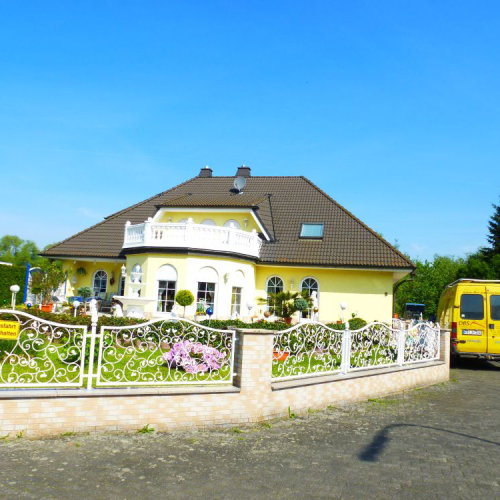 Dachbeschichtung in Anthrazit bei einem Eigenheim in Wächtersbach