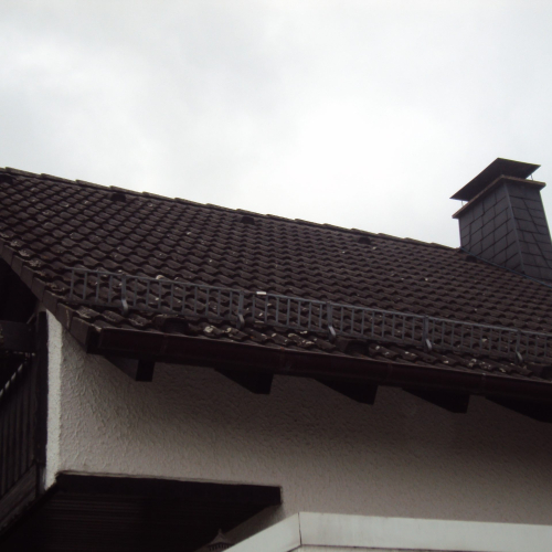 Dachsanierung bei Solaranlage