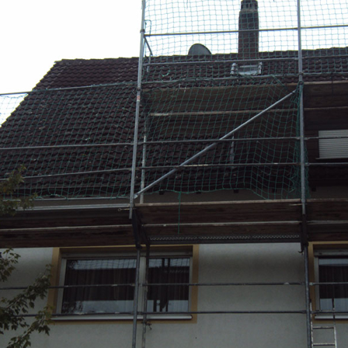 Sanierung des Daches eines 6-Familien-Hauses