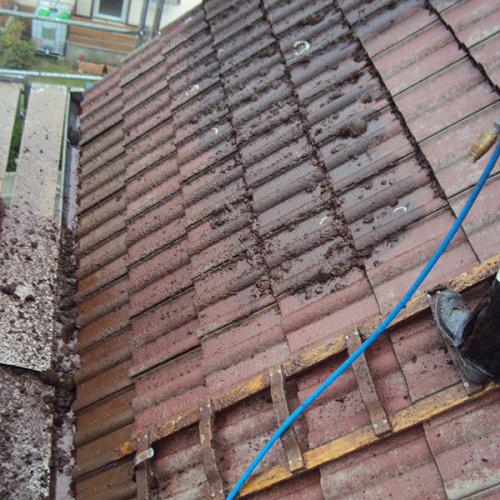 Sanierung des Daches eines 6-Familien-Hauses