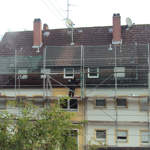 Sanierung des Daches eines 6-Familien-Hauses