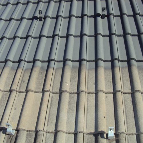 Dachsanierung bei Solaranlage