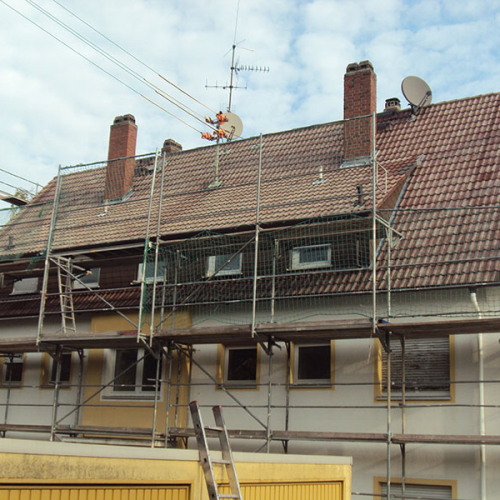 Sanierung des Daches eines 6-Familien-Hauses