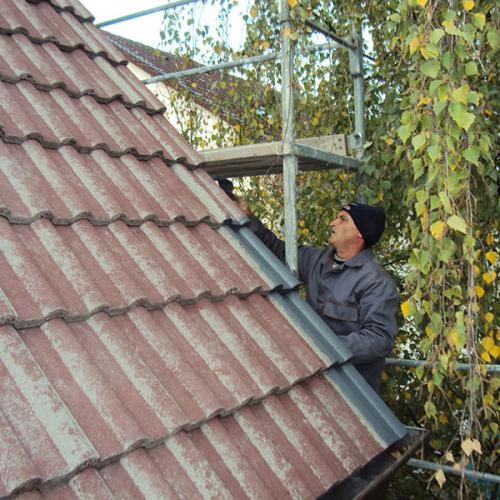 Sanierung des Daches eines 6-Familien-Hauses