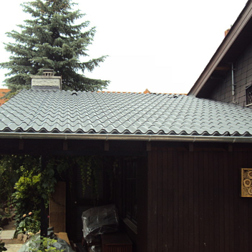 Dachreinigung und Dachbeschichtung an Berliner Welle (Flachdach)