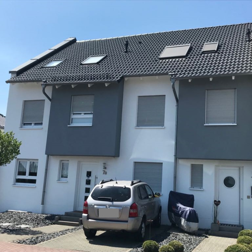 Dachbeschichtung und Fassadenanstrich in Sulzbach