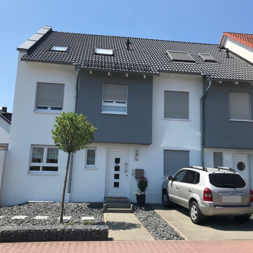 Dachbeschichtung und Fassadenanstrich in Sulzbach