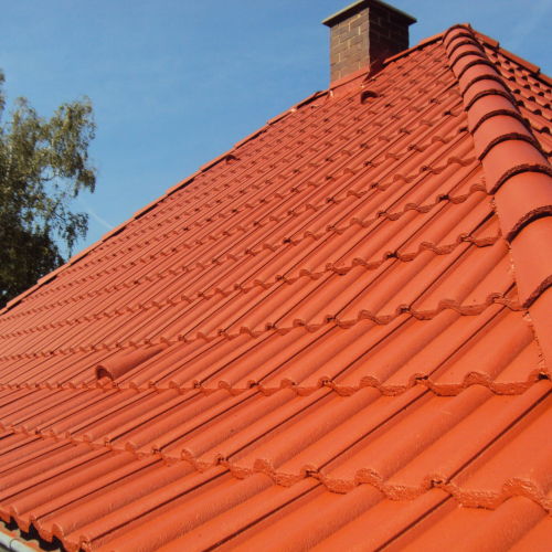 Dachbeschichtung in Ziegelrot