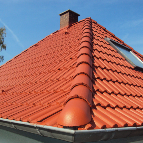 Dachbeschichtung in Ziegelrot