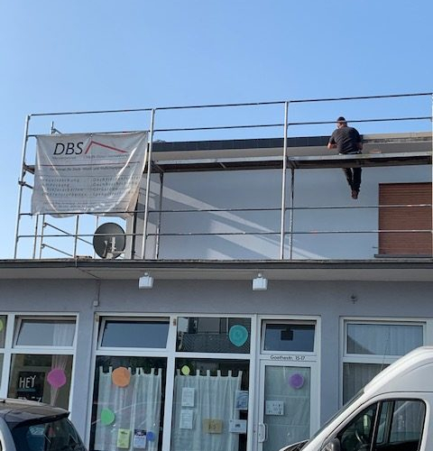 182m² Flachdach für privat und gewerbliches Gebäude