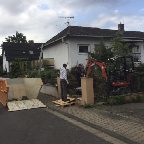 Baumfäller-Erdarbeiten-Gartenarbeit-Stützmauer errichten