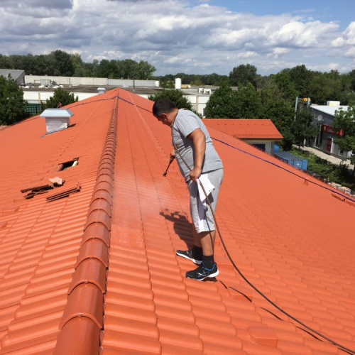 Dachreinigung und Beschichtung bei Lidl Ingolstadt