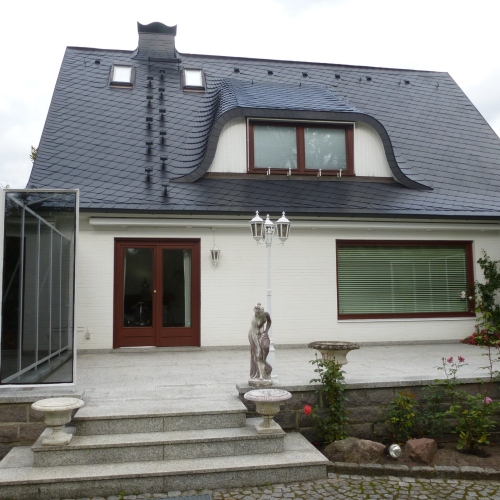 Reinigung, Grundierung und Dachbeschichtung