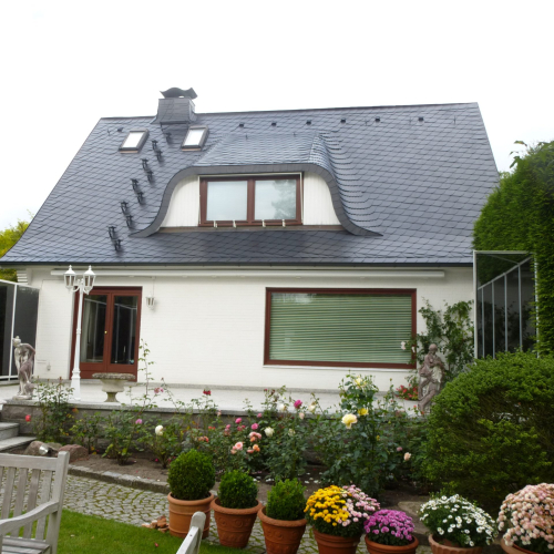 Reinigung, Grundierung und Dachbeschichtung