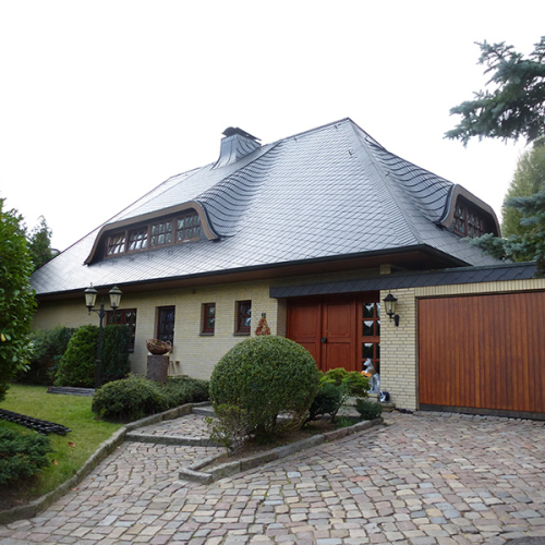 Sanierung eines Kunstschieferdaches