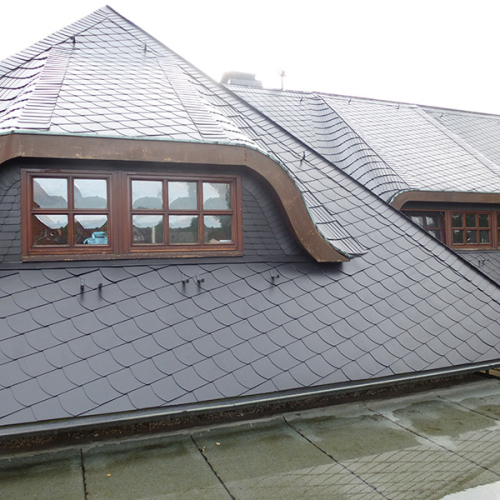 Sanierung eines Kunstschieferdaches
