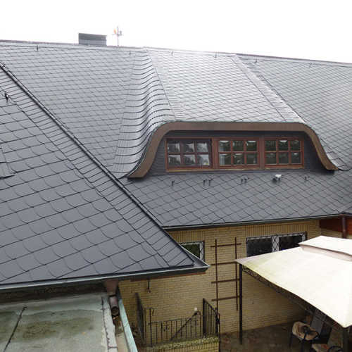 Sanierung eines Kunstschieferdaches