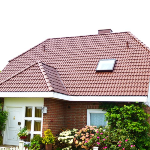 Sanierung eines Einfamilienhauses mit Krüppelwalmdach