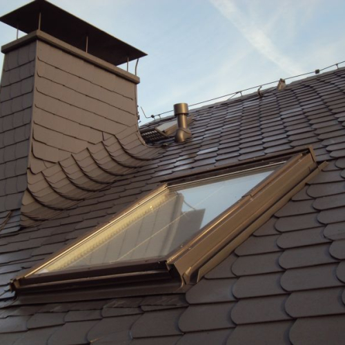 Sanierung und Beschichtung eines Kunstschiefer-Daches