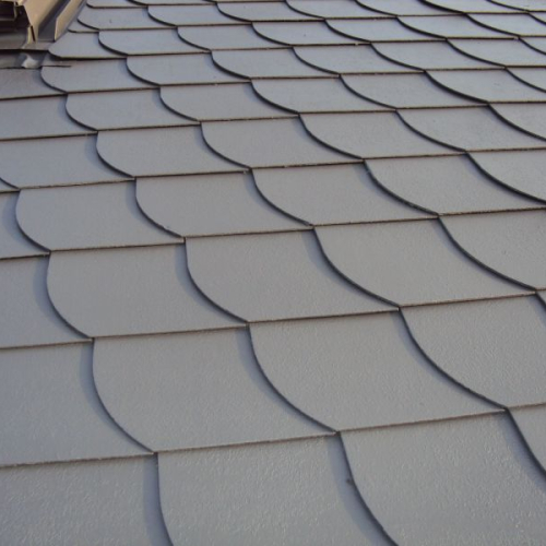 Sanierung und Beschichtung eines Kunstschiefer-Daches