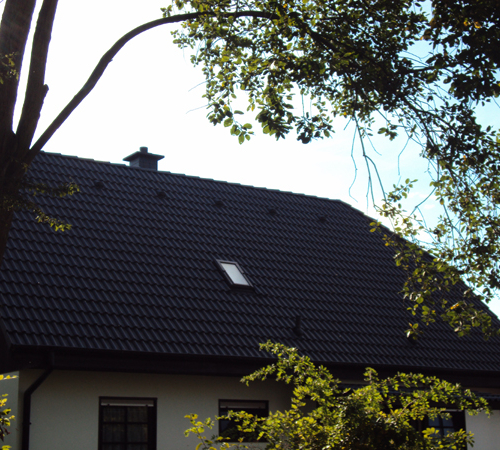 Dachreinigung und Dachbeschichtung Anthrazit