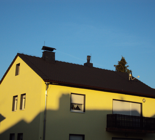 Dachsanierung mit LOTUS EXPERT in Edelschwarz