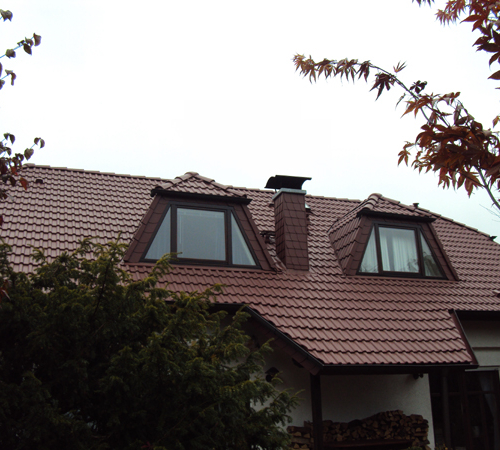 Oberflächensanierung von Betonziegeln Rotbraun