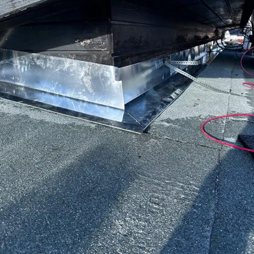 Sanierung eines Flachdachs mit 6° Gefälle in Hanau