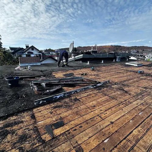 Sanierung eines Flachdachs mit 6° Gefälle in Hanau