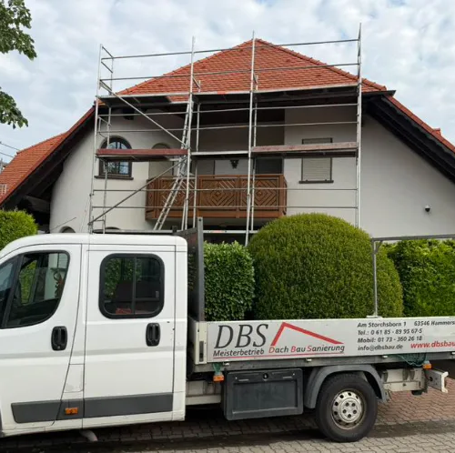 350m² Biberschwanz-Dach, reinigen und NANO-Premium-Beschichtung in Ziegelrot
